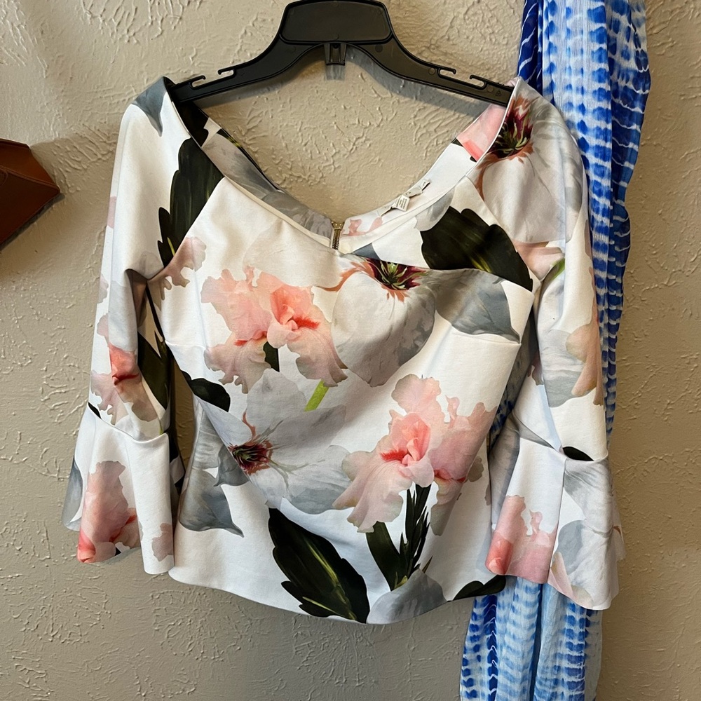Floral Women's Top - Pink and White
